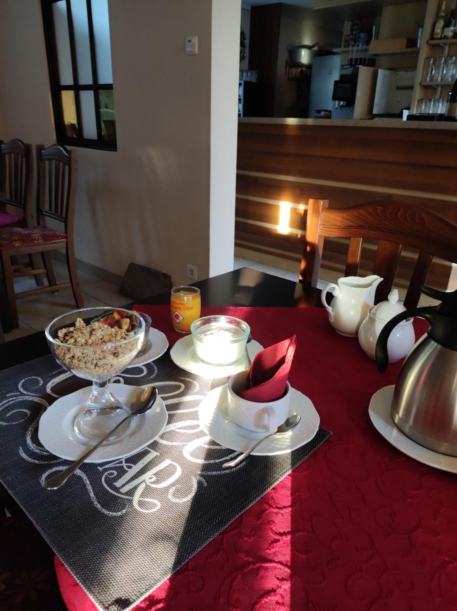 Cafe Im Hof- Bed & Breakfast Streufdorf Εξωτερικό φωτογραφία