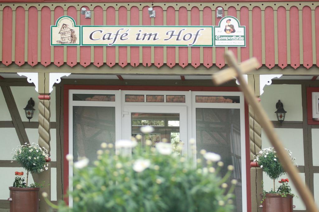 Cafe Im Hof- Bed & Breakfast Streufdorf Εξωτερικό φωτογραφία